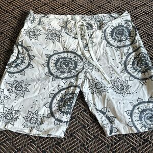 Etiqueta Negra shorts